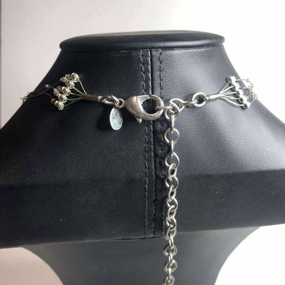 2062 CHICO'S Illusion SIlvertone bead layered necklace 17-20" - Picture 2 of 2